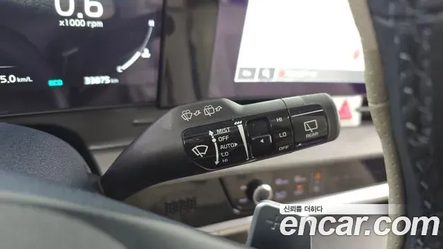 Kia Sportage Gasoline 1.6 Turbo 2WD Signature 2023 — фото 29