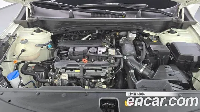 Kia Sportage Gasoline 1.6 Turbo 2WD Signature 2023 — фото 6
