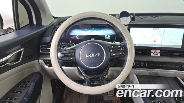 Kia Sportage Gasoline 1.6 Turbo 2WD Signature 2023 — фото 13