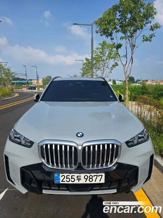 BMW X5 xDrive 40i M Sport 2025
