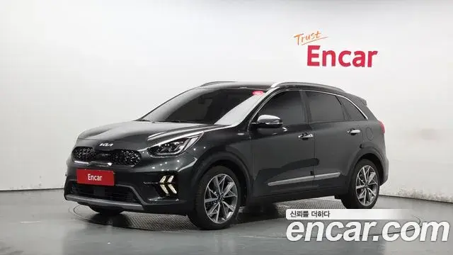 Kia Niro 1.6 HEV Signature 2021