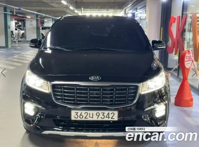 Kia Carnival 9-Seater Noblesse Special 2019