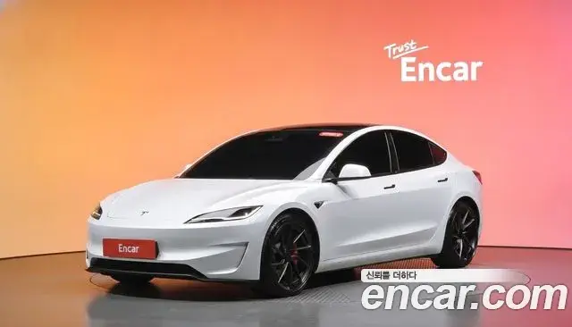 Tesla Model 3 Performance AWD 2024