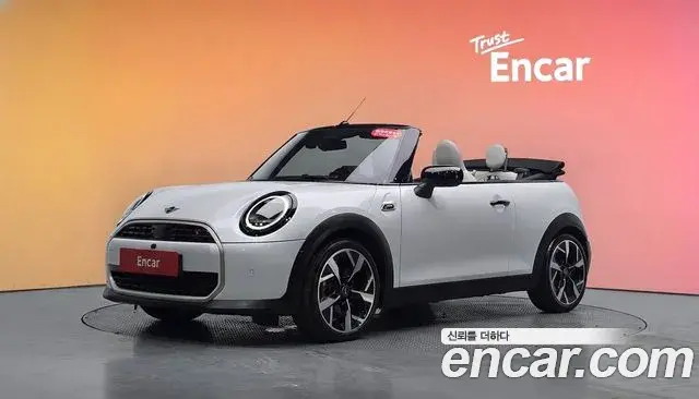 Mini Cooper Convertible Favoured 2025