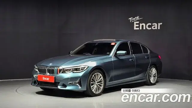 BMW 3-Series 320i Luxury 2021