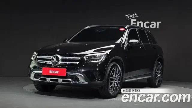 Mercedes-Benz GLC-Class GLC300e 4MATIC 2020