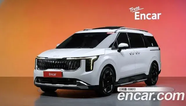 Kia Carnival Diesel 9-Seater Signature 2024