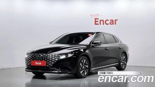 Hyundai Grandeur Exclusive 2022