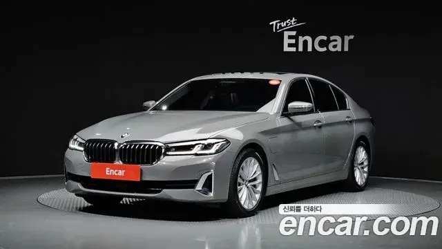 BMW 5-Series 530e Luxury 2020