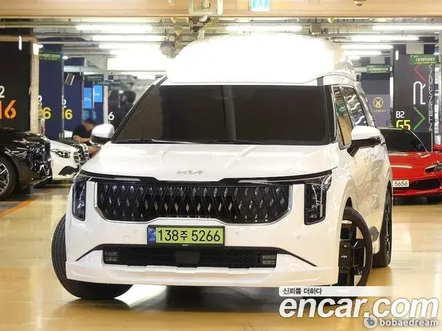 Kia Carnival Gasoline 9-Seater Signature 2026