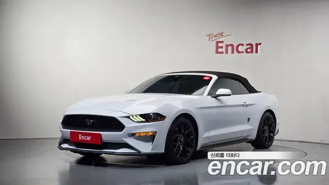 Ford Mustang Convertible 2021
