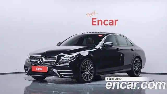 Mercedes-Benz E-Class E300 AMG Line 2019