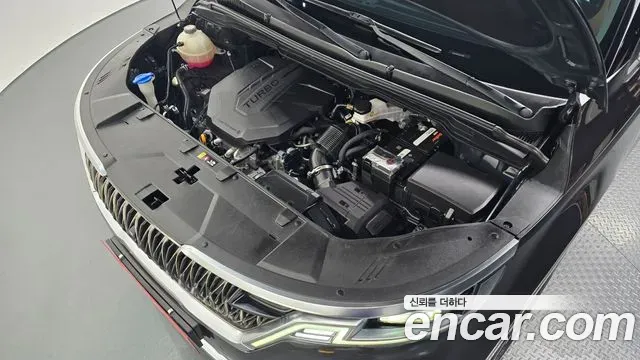Kia Carnival Diesel 9-Seater Noblesse 2020 — фото 6