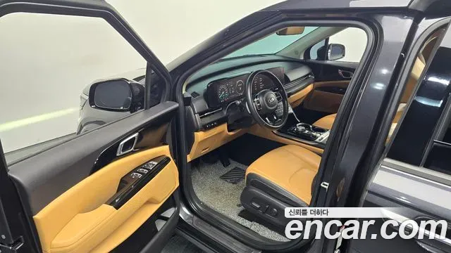 Kia Carnival Diesel 9-Seater Noblesse 2020 — фото 11