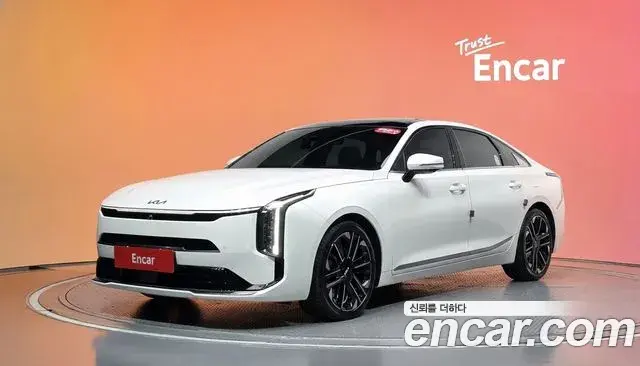 Kia K8 Noblesse 2025
