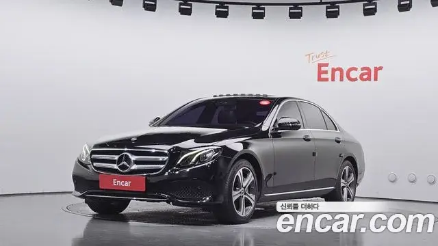 Mercedes-Benz E-Class E300 Avantgarde 2019