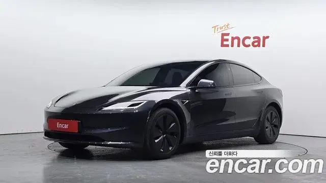 Tesla Model 3 RWD 2025