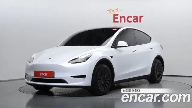 Tesla Model Y RWD 2023