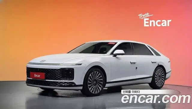 Hyundai Grandeur Calligraphy 2024