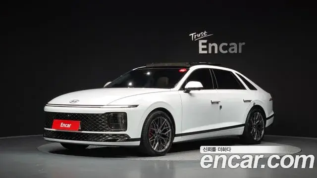 Hyundai Grandeur Calligraphy 2023