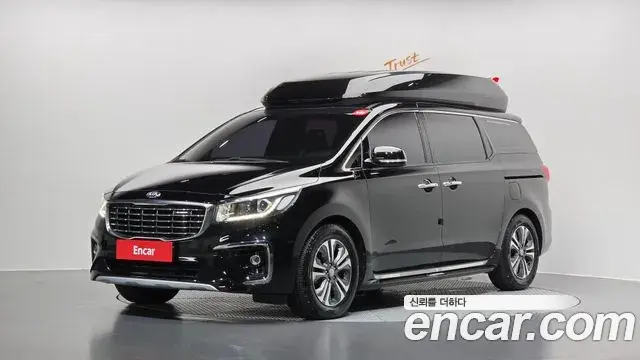 Kia Carnival 9-Seater Hi-Limousine Luxury 2019