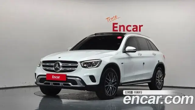 Mercedes-Benz GLC-Class GLC300e 4MATIC 2020