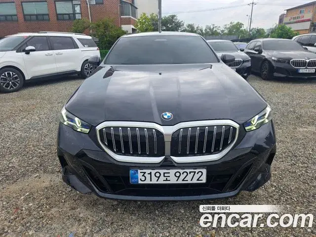 BMW 5-Series 520i M Sport 2025