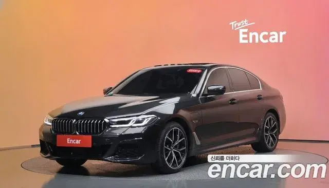 BMW 5-Series 530e M Sport 2022