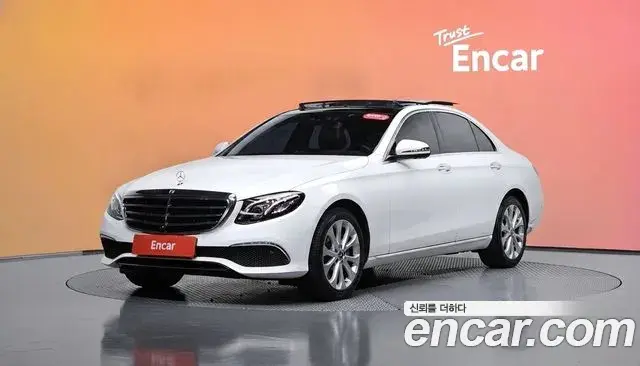 Mercedes-Benz E-Class E300 Exclusive 2019