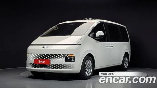 Hyundai Staria Tourer 11-Seater Modern 2021