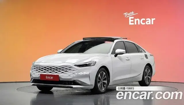 Kia K8 Noblesse 2021