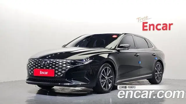 Hyundai Grandeur 2.5 Le Blanc 2022