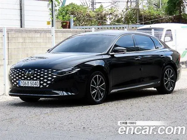 Hyundai Grandeur 2.5 Exclusice 2022