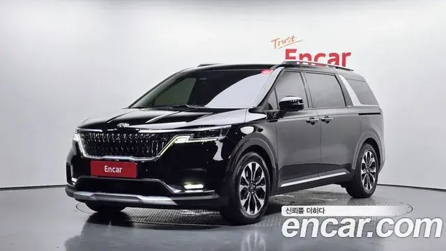 Kia Carnival Gasoline 9-Seater Signature 2021