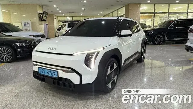 Kia EV3 Long Range 2WD Earth 2024