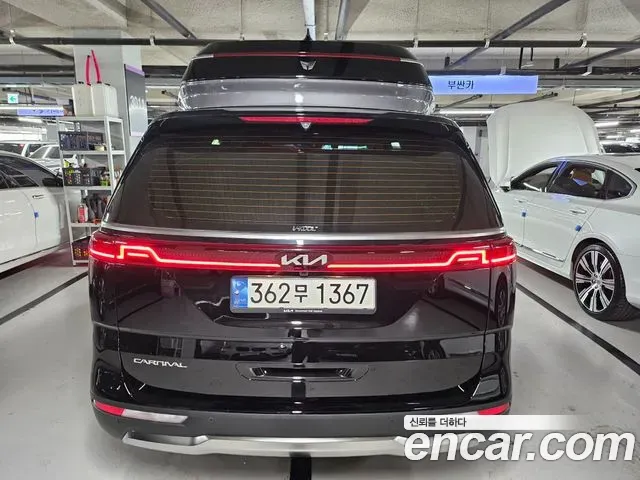 Kia Carnival Gasoline 9-seater Limousine(Special vehicle) 2022 — фото 2