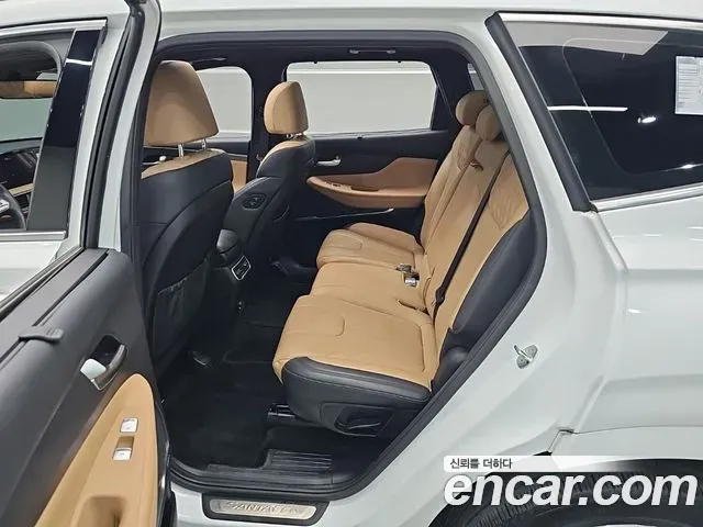 Hyundai Santa Fe Gasoline 2.5T 4WD Calligraphy 2023 — фото 12