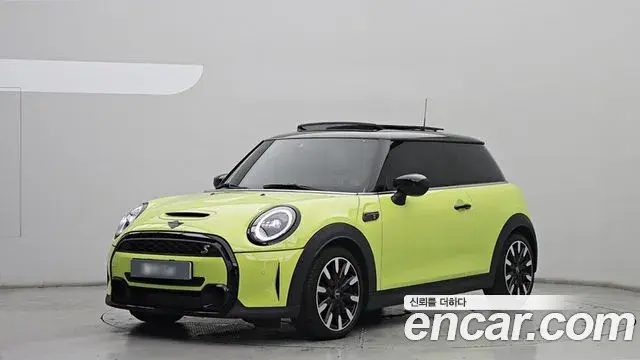 Mini Cooper Standard Third Generation 2022