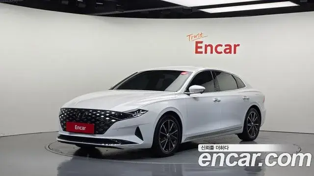 Hyundai Grandeur 2.5 Le Blanc 2022