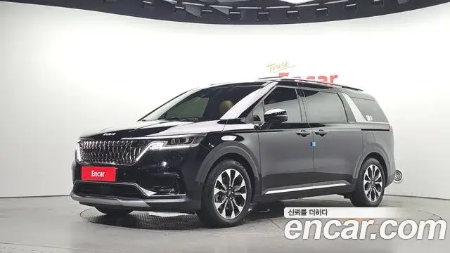 Kia Carnival Gasoline 9-Seater Signature 2023