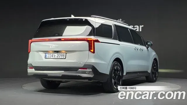 Kia Carnival HEV 9seater Nobless 2024 — фото 2
