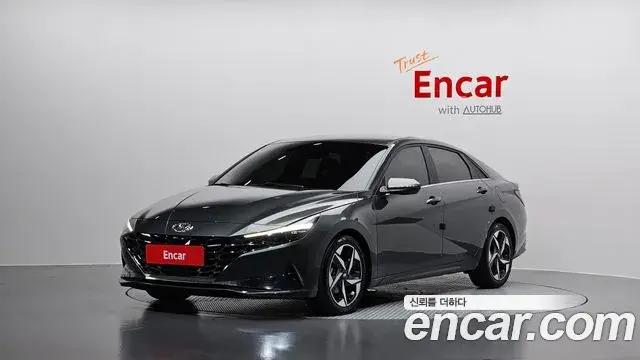 Hyundai AVANTE Inspiration 2021