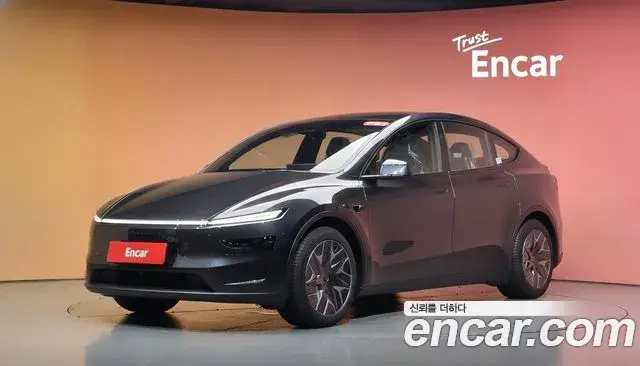 Tesla Model Y L Long Range AWD 2026