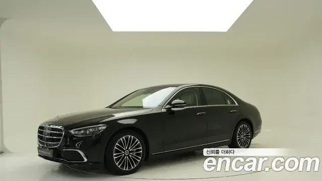 Mercedes-Benz S-Class S350 d 4MATIC 2025