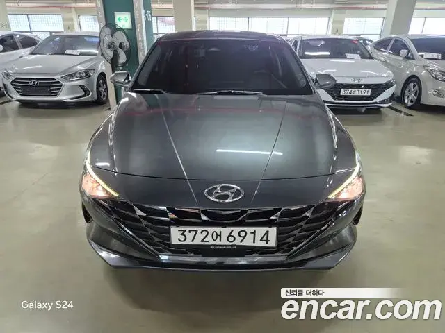 Hyundai AVANTE 1.6 Modern 2022