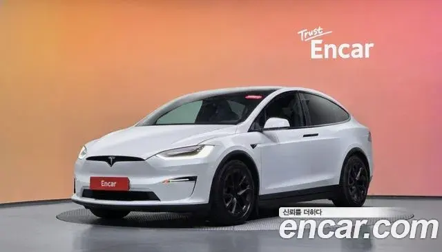 Tesla Model X Plaid 2023
