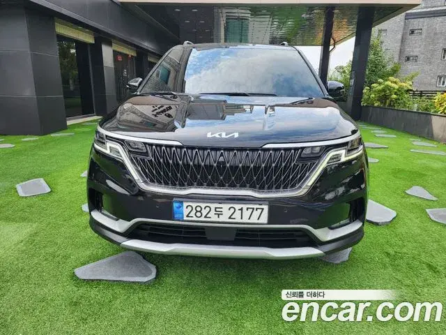 Kia Carnival Gasoline 9-Seater Prestige 2023
