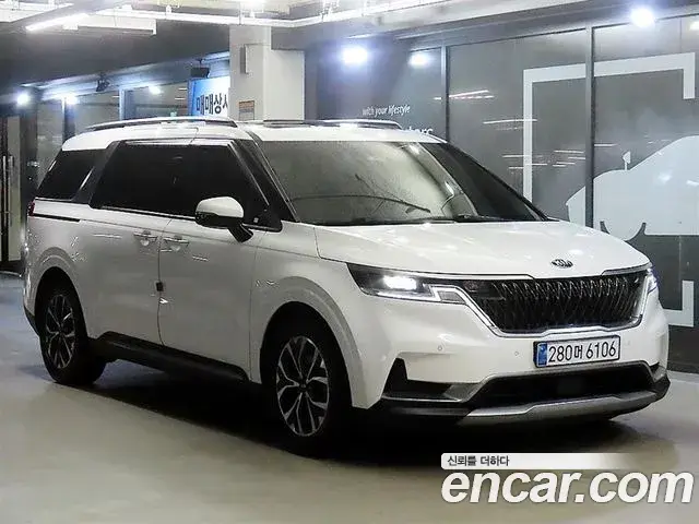 Kia Carnival Diesel 9-Seater Noblesse 2021