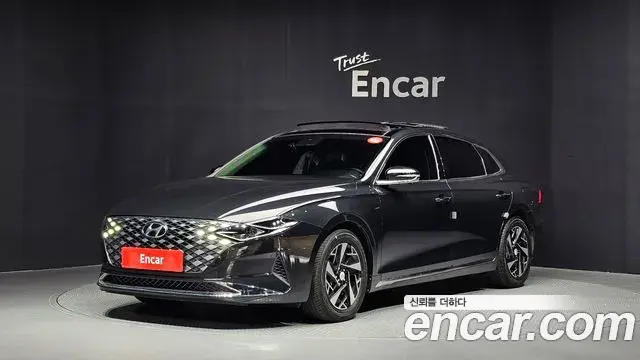 Hyundai Grandeur Le Blanc 2022