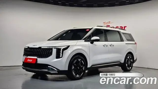 Kia Carnival HEV 9seater Signature 2025